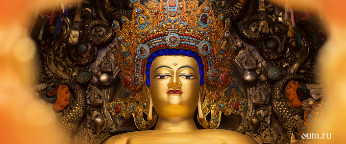 статуя будды шакьямуни