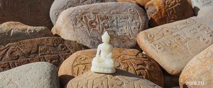 статуэтка будды фото