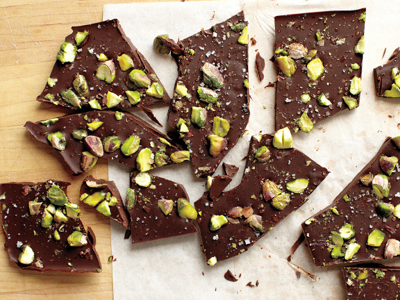 Сыроедческий шоколад с фисташками
