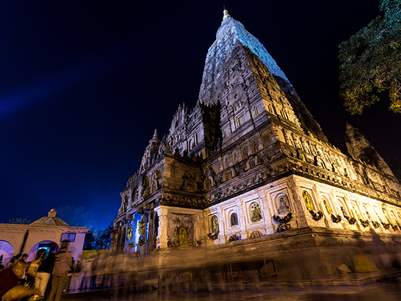 О ступнях Будды