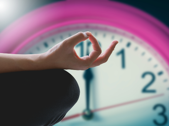 медитация и часы фото