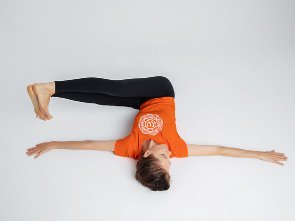 Джатхара Паривартанасана|