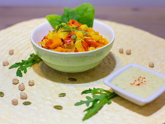 Нут тушеный с овощами