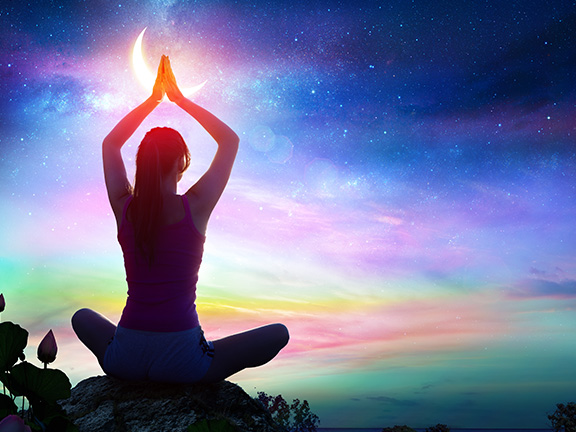 девушка в намасте со звездами фото