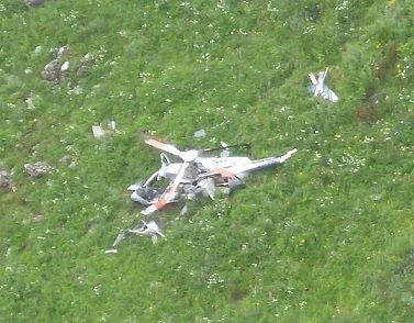 вертолет в горах фото