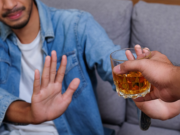 Алкоголь и мозг: культовый доклад академика Углова