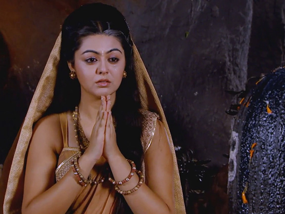 кунти молится