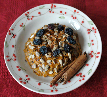 Сыроедческая пшеничная каша с сухофруктами