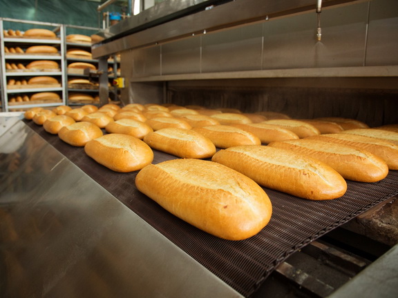 батоны в печи фото