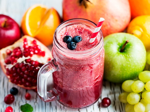 Гранатовый смузи с апельсином