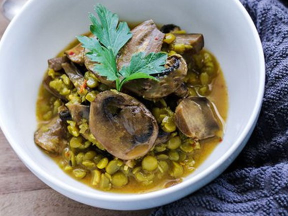 Гороховый грибной суп