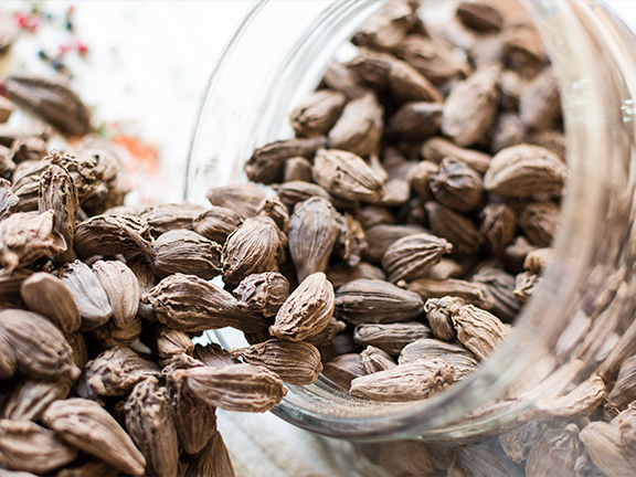 Чёрный кардамон