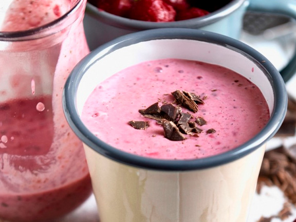 Кедровый смузи с вишней и шоколадом