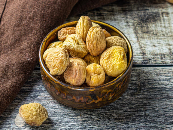 Урюк: полезные свойства, калорийность, рецепты, как выбрать и хранить сушеный абрикос