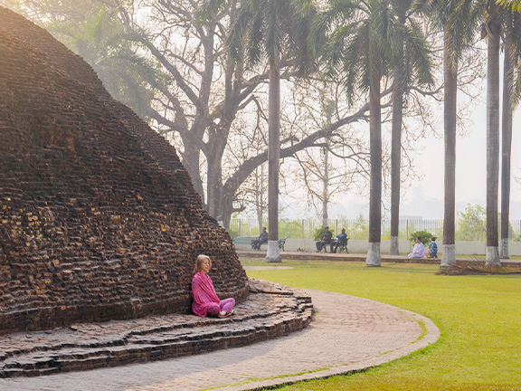 Джатака об отказе от привязанности к телу