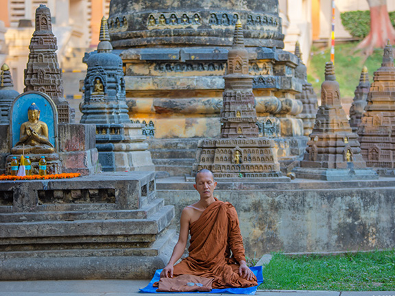 Учения Вималакирти. Глава 6. Путь недвойственности
