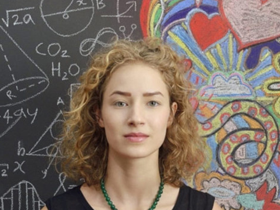 девушка за которой образное и логическое мышление