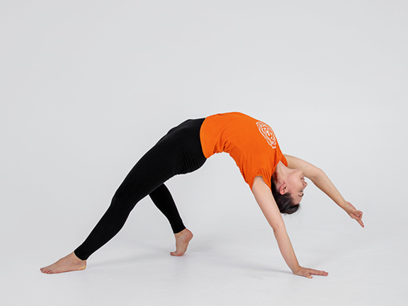 Каматкарасана