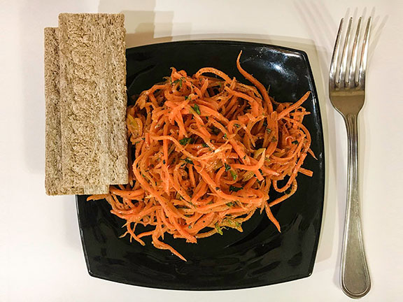 Сыроедческая морковь по-корейски