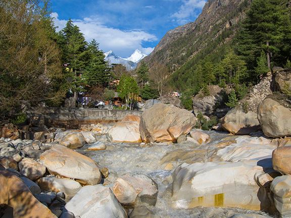 Сутра о Цветке Лотоса Чудесной Дхармы // Глава I Вступление