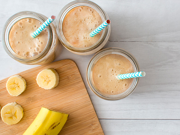 Горячий смузи с бананом