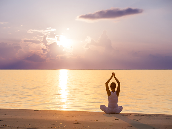 Асаны при месячных