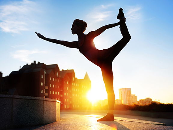 Почему важно включать балансовые асаны в свою регулярную практику