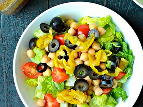 Итальянский рубленый салат