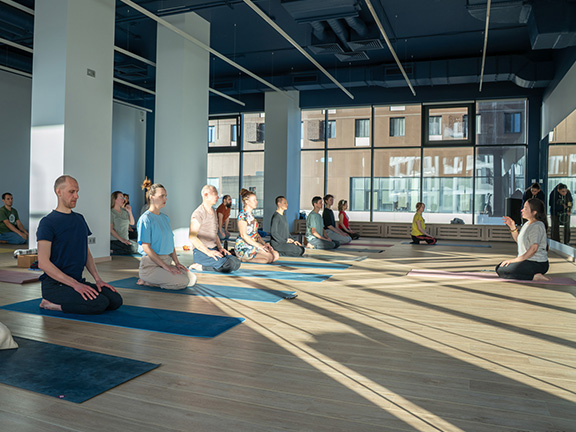 «Алхимия дыхания: трансформация ума через пранаяму»