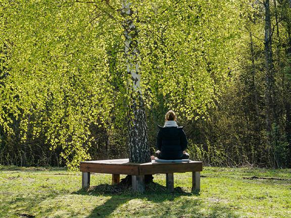 Практика молчания: путь к самопознанию и внутренней тишине