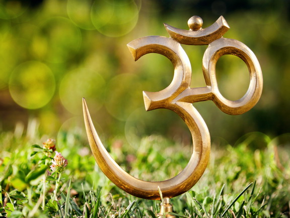 Энергия символов: как символы формируют материю и пространство