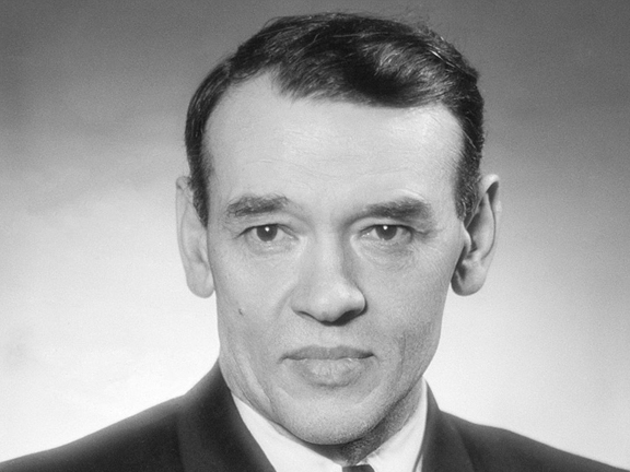 хирург углов