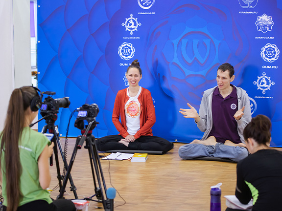 Отзыв о полугодовом курсе преподавателей йоги 2019 года. Александра Милос