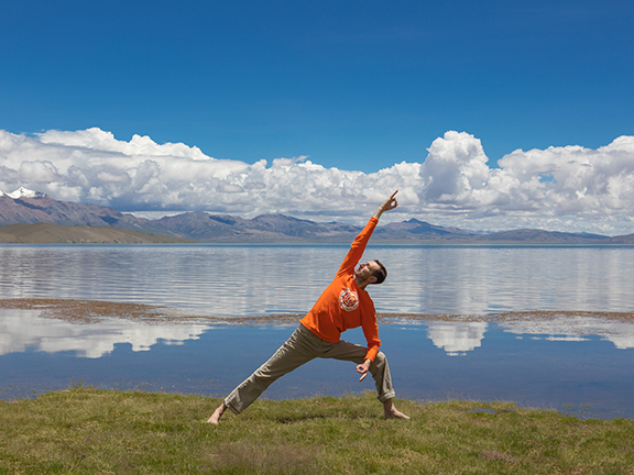 йог в паршваконасане
