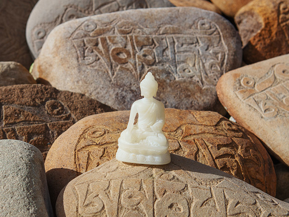 статуэтка будды фото