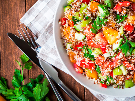 Салат с киноа