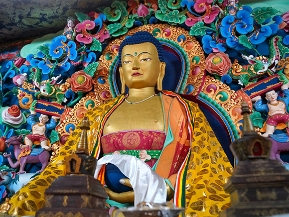 «Махапаринирвана-сутра» как Учение Будды Шакьямуни, «подтверждающее» Сутру о Цветке Лотоса Чудесной Дхармы