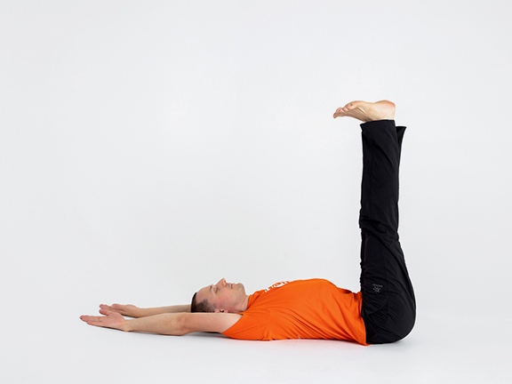 Урдхва Прасарита Падасана