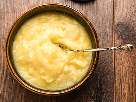 мед в чашке