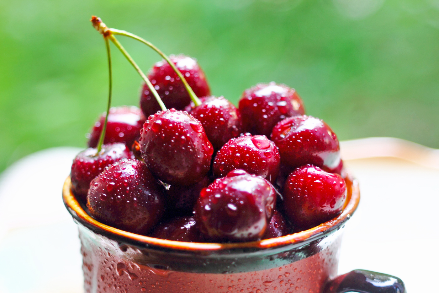 Черешня польза и вред для здоровья человека