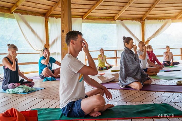 занятие пранаямой фото