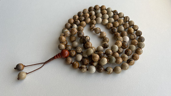 Четки из яшмы земляной «Энергия земли»