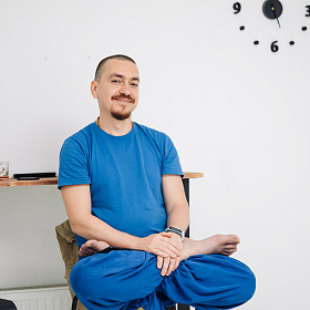 Александр Назаренко йога