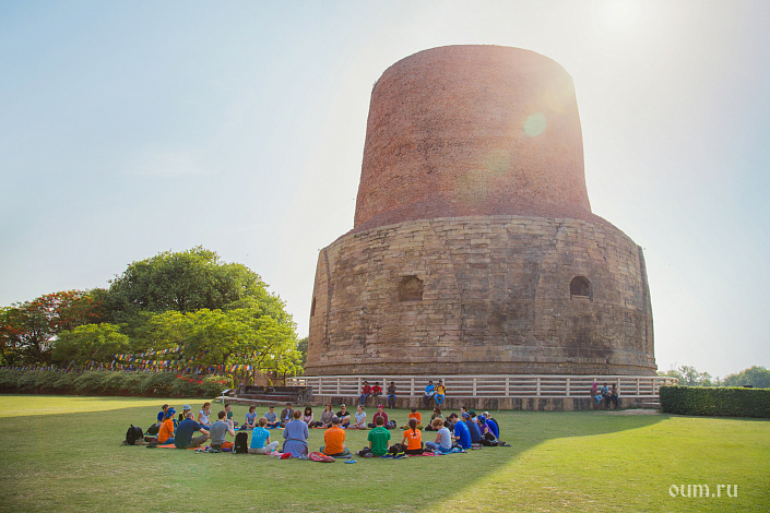 ступа Дхамек фото