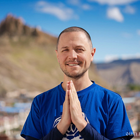 Александр Дувалин