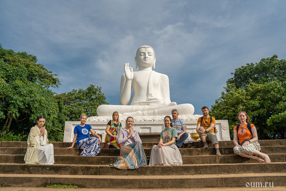 Статуя Будды фото