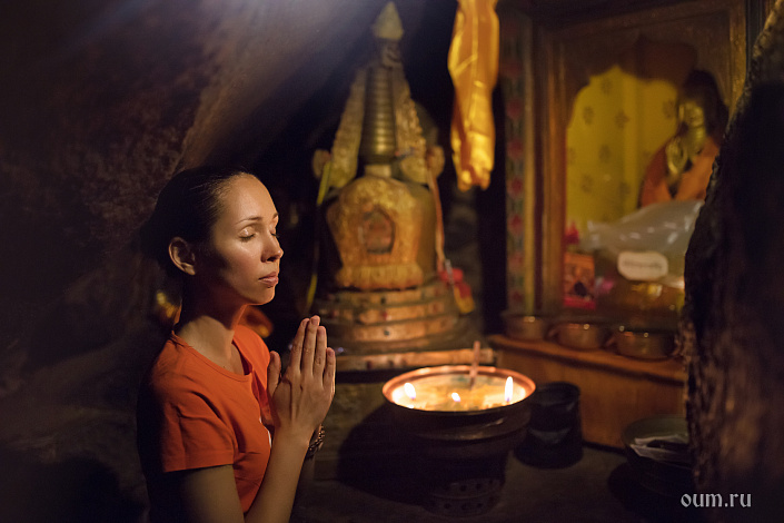 Екатерина Андросова, намасте, свеча