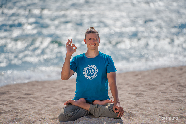 море, падмасана, поза лотоса фото