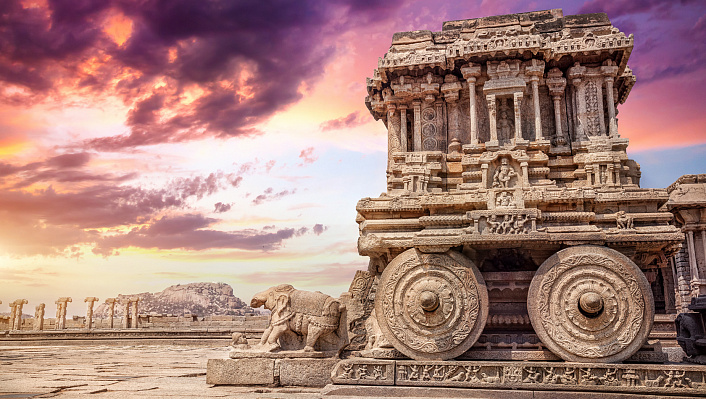 Путь йога в Анугите: отличия от Бхагавадгиты и практическое применение