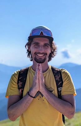 Артем Кузнецов